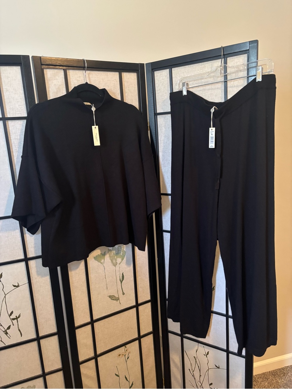 NWT Max Studio Black Wide-Leg Knit Pant Suit with Knit Top Set